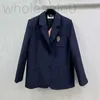 Costumes pour femmes Blazers Designer 2024 Début du printemps Nouveau Nanyou MIU Âge Réduire Style Académie Lettre Brodée Double Poche Col Rabattable Costume Manteau 5SI9