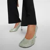 2024 Lady Sheepskin Deri Seksi Bayanlar Uzaylı Topuk Sandalet Elmas Ayakkabı Kare Toe Yaz Avrupa ve Amerika Podyum Evleniyor Jane Bebeğin Nefes Kayması Boyutu 34-44