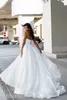花嫁のためのセクシーなラインウェディングドレス