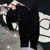 Dwuczęściowe spodnie dla kobiet Designer 24 wczesna wiosna Nowy Nanyou MIU Aged Girl Letter Button Patch Haft Hafted Velvet Płaszcz+Zestaw odzieży roboczej M1SV
