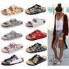 Sandalias Zapatillas de corcho Use zapatillas frescas de gran tamaño Una línea Zapatos de playa con doble botón Zapatos bocken J240315