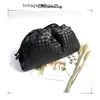 Pouch Bag Fashion Trend Leather Woven Coveed Cloud Bag Womens Net Red Cresatile Soft Messenger Single Shoulder Hand Dumpling