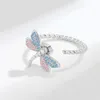 Anello popolare regolabile di fascia alta semplice e versatile con set di diamanti alla moda da donna con filatura a forma di libellula di vendita calda