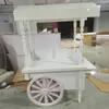 Piatti decorativi Elegante carretto bianco per dolci Decorazione per feste Caramelle alimentari dalle forniture di fabbrica per matrimoni