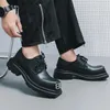 Casual Shoes 2024 Rock för båda män Bekväm snörning Punk Leather Metal Outdoors Platform Solid Color Men's