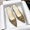 Scarpe eleganti da donna 2024 Brand Slingback Tacchi alti Moda Stampa leopardata Ufficio e carriera Sandali sexy con punta a punta