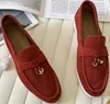 Plattformskor utomhusskor designer skor kvinnor skor lyxskor loafers kvinnor herrskor tränare chaussure röda botten skor klänning skor casual skor a10