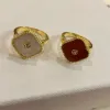 2023 Anello solitario in cristallo di moda di marca Anello femminile in acciaio al titanio con diamanti Anello con trifoglio in oro 18 carati