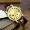 Günstige neue High-End-Gürtel kreative hohle Zifferblatt Quarz Herren nicht mechanische personalisierte Uhr