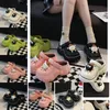 Tasarımcı Slipper 4s Lüks Erkek Kadınlar 11s Sandalet Marka Slaytları Moda Terlikleri 1S Lady Slayt Kalın Alt Tasarım Günlük Ayakkabı Spor ayakkabıları Gai