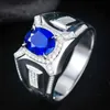 Bagues de cluster Solitaire Male Lab Sapphire Diamond Ring 925 Bijoux en argent sterling Bagues de fiançailles pour hommes Cadeau d'anniversaire L240315