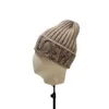 Klassisk designer Cashmere Loewf Sticked Ladies Beanie Cap Winter Men's Woolen Woven Thermal Hat For Birthday Presentpf60