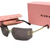 Projektanści okulary przeciwsłoneczne dla kobiet szklanki unisex popularne goggle liter plażowe okulary przeciwsłoneczne Uv400 z pudełkiem bardzo ładne gifty4gj