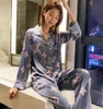 Pigiama di seta sexy Xifenni finto fiore stampato indumenti da notte maschio femmina moda rosso a righe raso di seta a maniche lunghe set pigiama da donna 28736300