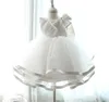 détail 2018 nouveau-né bébé robe de baptême robe de baptême Girls039 fête infantile princesse robe de mariée bébé vêtements sans manches v2662568