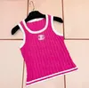 24 Womens Tank Top Designer Colete Verão Top T-shirt Colete Casual Sem Mangas Colete Estilo Clássico Disponível em uma variedade de cores 309