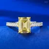 Pierścienie klastra Spring Qiaoer 925 Sterling Srebrny Szmaragd Cut 1,5ct Cytrine Sapphire High Carbon Diamond Pierścień Ślubna