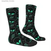 Chaussettes pour hommes Chaussette folle drôle pour hommes Motif extraterrestre Hip Hop Vintage Motif sans couture Alien Imprimé Garçons Crew Chaussette Nouveauté CadeauC24315