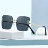 Designer New diamond studded sunglasses with fashionable box and UV resistant sunglasses SO56