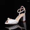 Robe chaussures 2024 bouche de poisson talons hauts épais eau peu profonde diamant perle femme mariage unique