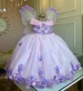 Abito da ballo principessa Abiti da spettacolo per ragazze con spalle scoperte Fiori 3D fatti a mano Perle Farfalle Organza Abiti da ballo per bambini Festa di compleanno Abito da ragazza di fiori Realizzato su misura