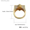 Bröllopsringar Ny Iced Hexagonal Star Ring lämplig för män/kvinnor något asfalterade med guldsilverfinish Kubik Zircon Charm Hip Hop Jewelry Gift Q240315