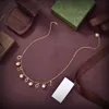 Designer europei e americani nuova lettera collana di perle Collana con ciondolo gioielli accessori moda donna per offrire alle madri regali alle ragazze