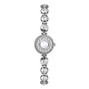 Montres-bracelets Montre Femme Light Diamond Set Flip Bracelet Élégant et Tempérament Petit Gruartz V84