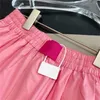 Designer-Damen-Zweiteiler-Hosen-Trainingsanzug, Baumwoll-Shirt-Oberteil, lockere Blusen mit Shorts-Set, Buchstaben-Druck-Trainingsanzug-Outfit