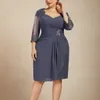 Vintage Short Blue Blue V-Ausschnitt Mutter der Brautkleider mit Wrap A-Line Chiffon Spitze Knie Länge Mutter des Bräutigamkleides Godmutter Kleid für Frauen