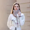 Sjaals Winter geruite sjaal Mode Warme elegante franje Zachte verdikte kasjmier sjaals Meisjes