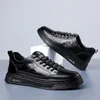 2024 sapatos de placa dos homens primavera na moda novo anti deslizamento respirável laço único sapatos moda versátil sapatos casuais i25L #