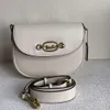 All'ingrosso della fabbrica Baobao Womens 2024 New Harley 23 Borsa da sella in metallo Carriage Flip One spalla Crossbody