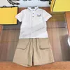 ファッションボーイズデシンジャーの服セットキッズレターエンチリー半袖ポロシャツハーフショートパンツ2pcs 2024夏の子供カジュアルスポーツ衣装S1202