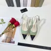 Designer Heels Chaneles Sandal Vent pointu clouage grille chaîne talon épais talons chaussures pour femmes bouche peu profonde talon moyen dos vide chaussures simples LE0Y