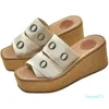 Strandslippers mode Dikke bodem ontwerper Schoen Cartoon pantoffel Alfabet dame Dames Schoenen Platform Wiggen Sandalen stoffen letter Hoge hak Slides