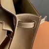 Вся сумка ручной работы. Дизайнерская сумка через плечо из импортной кожи эпсома, прошитой французской восковой нитью, мини-диагональная сумка из 24-каратного золота.