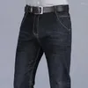 Männer Jeans Plus Größe 28-40 Männer Denim Gerade Hohe Qualität Business Lange Hosen Männliche Casual Arbeit OL täglichen Coole Hosen Gentleman