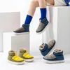 Zapatos para caminar invierno cálido suave nube algodón cómodo forro de felpa zapatillas planas antideslizantes para interior al aire libre