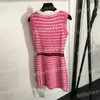 Vestidos sin mangas de punto a rayas para mujer, faldas de punto con patrón bordado, faldas informales para vacaciones de verano, ropa