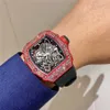 Orologio da uomo di design di marca Orologio meccanico automatico di lusso di moda Cinturino in pelle Orologio con movimento ad alta tecnologia con diamanti Orologio con cassa in acciaio inossidabile Regalo per la festa del papà 1PZX