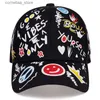 Czapki piłki litera drukująca graffiti hip hop baseball czapka moda na zewnątrz para Universal Wild Sun Hat Sports Casual Caps Dad Hatsy240315