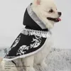 犬のアパレルペット服普遍的な快適で柔らかくタッチの簡単なファッション耐久性のある面白いケープアクリル繊維