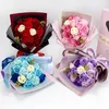 18st/Set Valentines Day Artificial Boutique Rose Carnation Mix Up Fake Flower Set med presentförpackning Birthday Celebration Presentlåda 240313