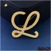 Pimler Broşlar Lüks Kadın Erkekler Tasarımcı Marka Marketleri 18K Altın Külle Kristal Rhinestone Mücevher Broş Cazibesi İnci Pimleri Moda Dhyoh