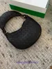 Bottgss Ventss Diseñador tejido Gemelli bolsos de hombro para mujeres 2024 Nuevo producto popular en Internet bolso doble informal oscuro de moda con logotipo real