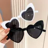 Neue Liebe für Damenmode, pfirsichfarbene Tiktok-Sonnenbrille im gleichen Stil