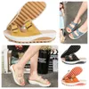 Designer Sandal Slipper Slides Shoes Män Kvinnor Buckle Classic Fashion Sandal Size 35-42 GAI Fashion Floral Slipper Black White