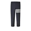 Garnitury męskie Suit Pants Fashion Business and Leisure Wool Spoders Czterodakowy pasiaste design Wysokiej jakości odzież