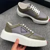 Högkvalitativ lyxvarumärkesdesigner Kvinnor Sneakers Platform Multicolor Breattable Soft Fabric Casual Shoes Tennis Charms Flat Shoes For Female Design Storlek 35-45